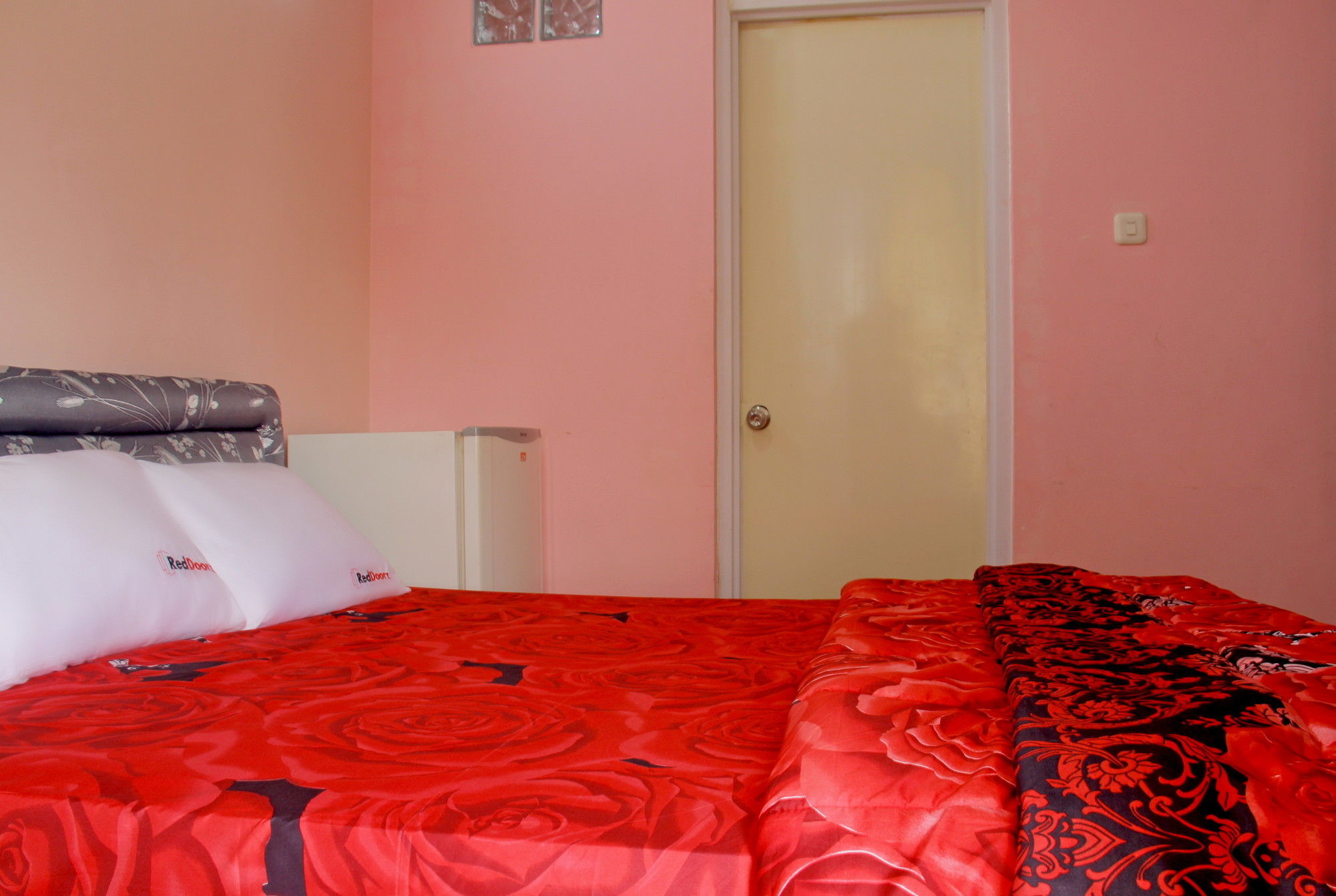 Reddoorz Near Hyperpoint Pasteur Hotel Bandung Kültér fotó