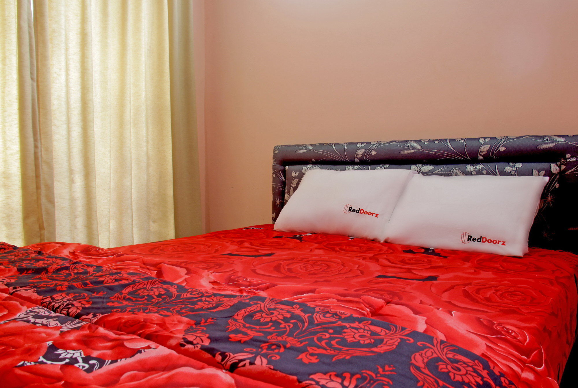 Reddoorz Near Hyperpoint Pasteur Hotel Bandung Kültér fotó
